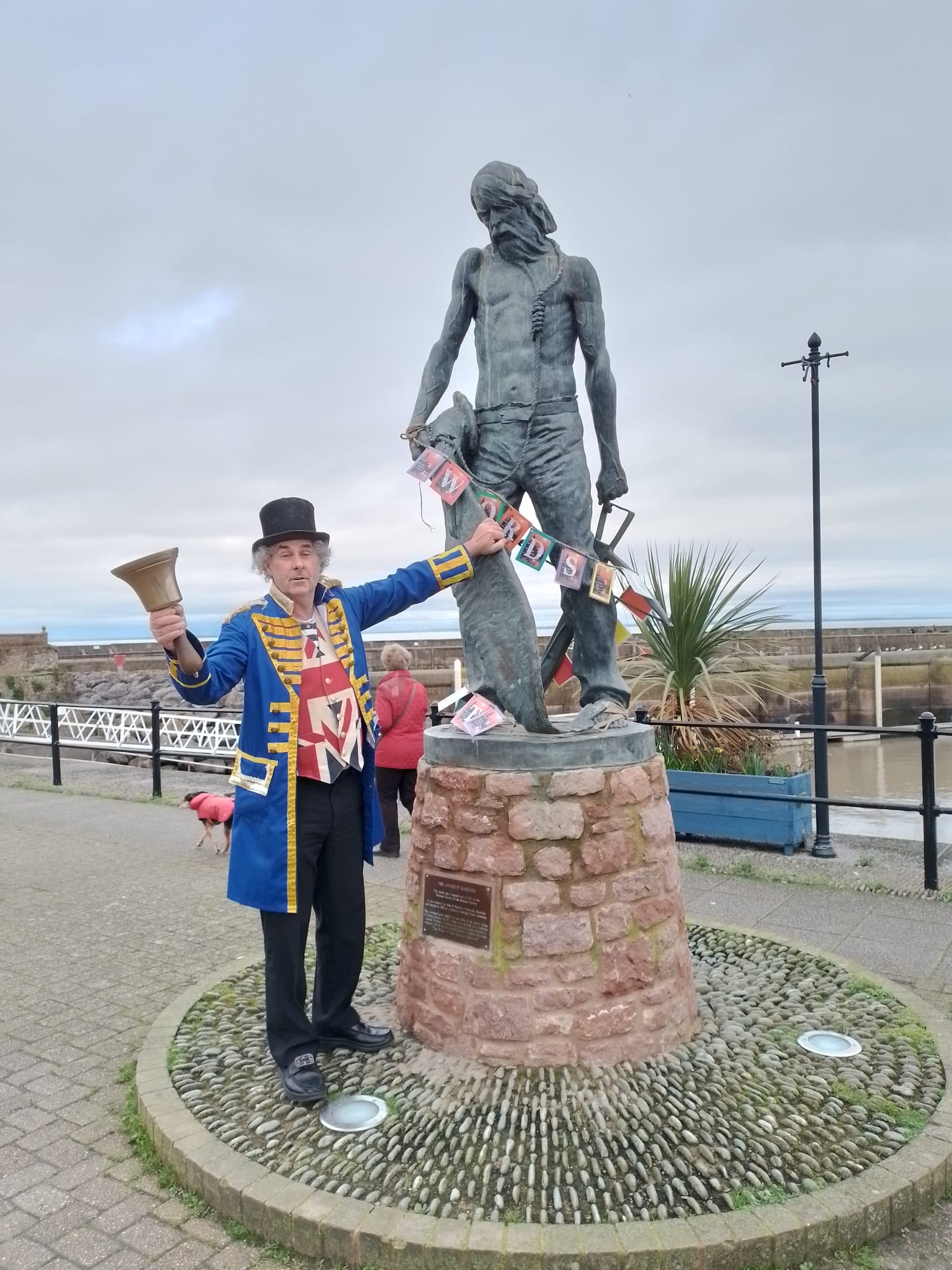 David Milton at the Ancient Mariner statue